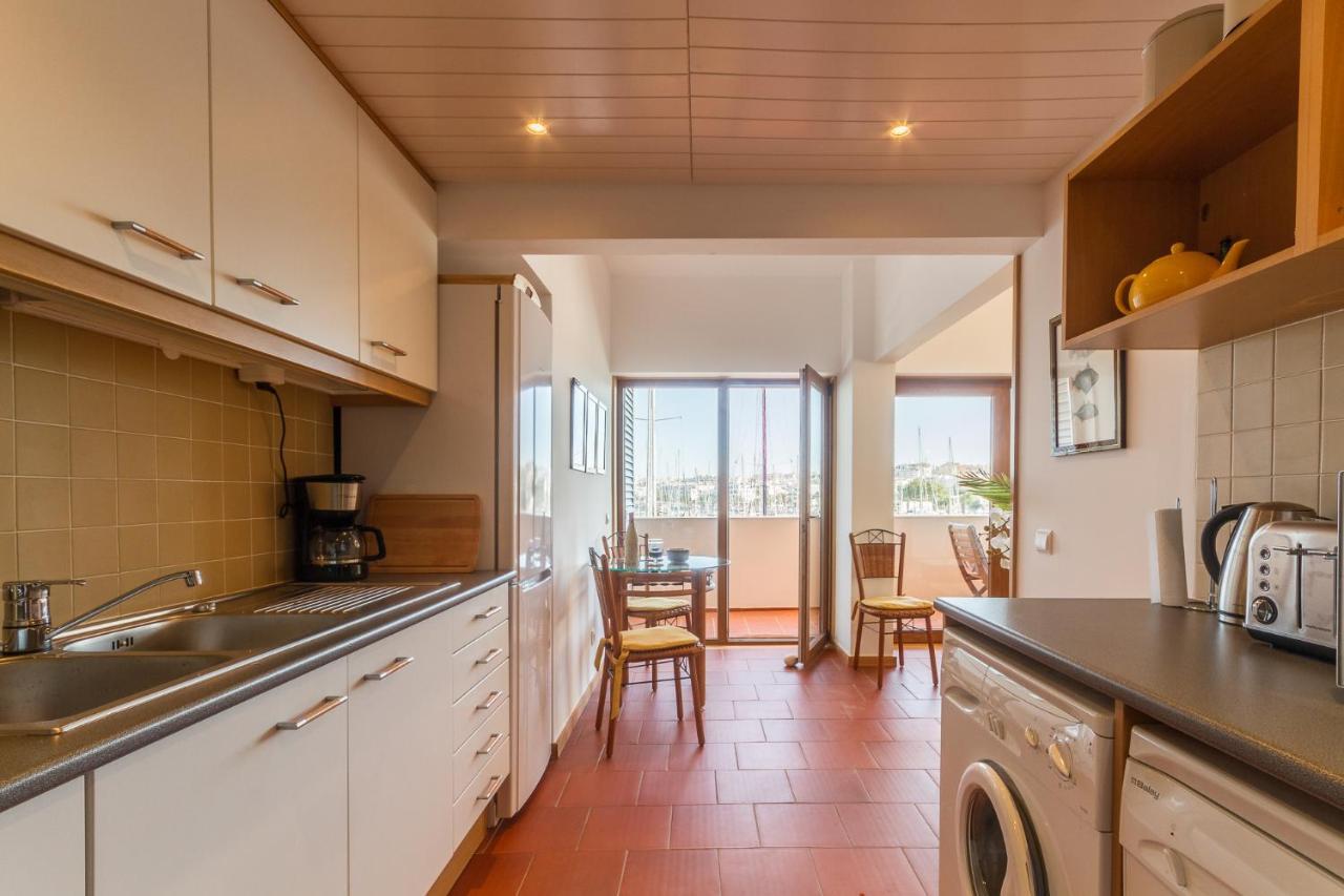 Marina Starboard Apartment, Lagos Bagian luar foto