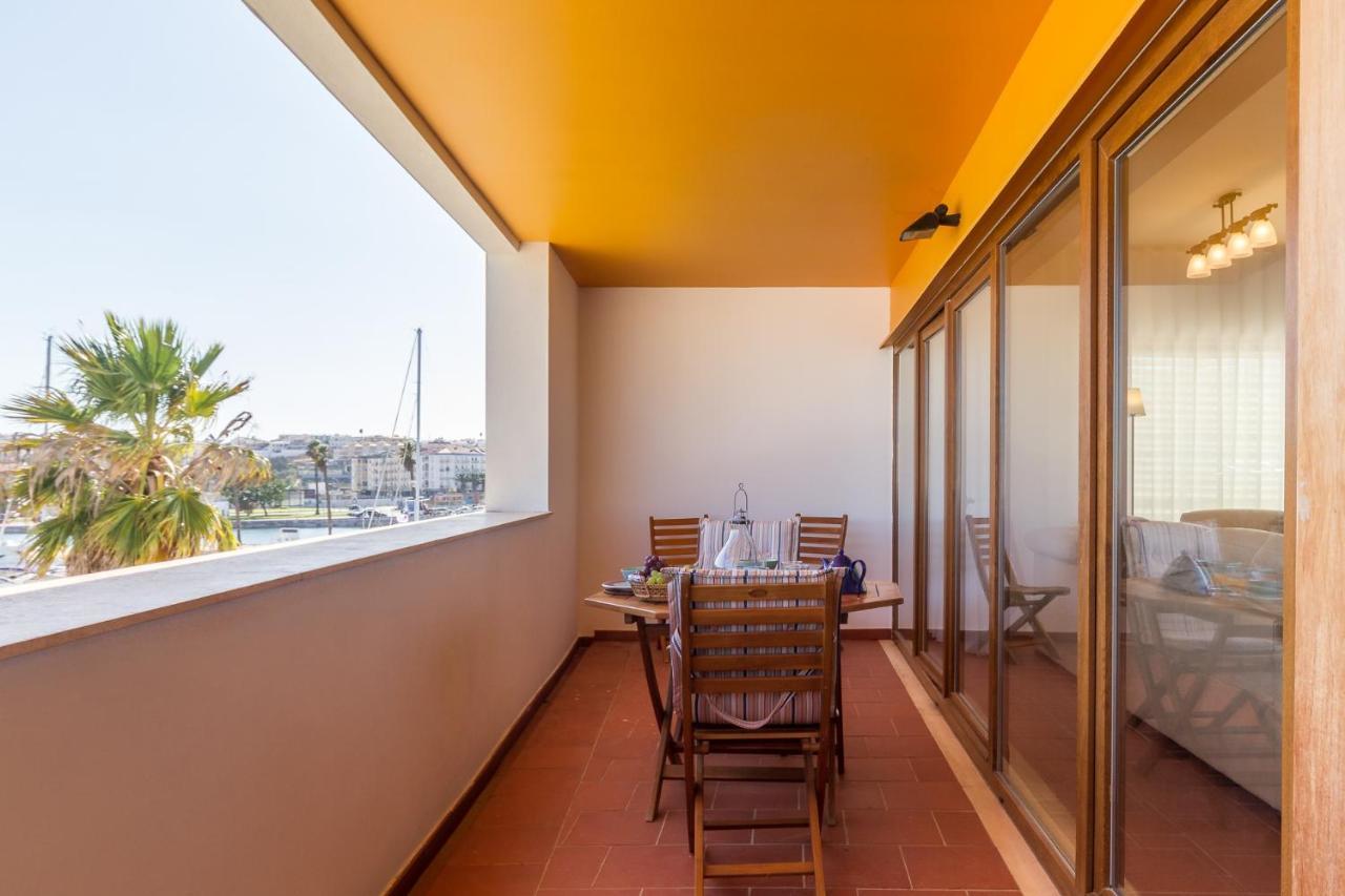 Marina Starboard Apartment, Lagos Bagian luar foto