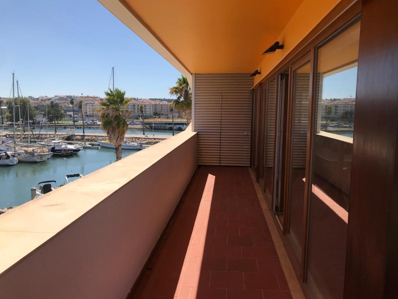 Marina Starboard Apartment, Lagos Bagian luar foto